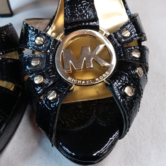 Michael Kors Black Patent Lthr Platform Open Toe B - Picture 10 of 10
